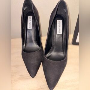 Steve Madden Classic Black Suede Heels